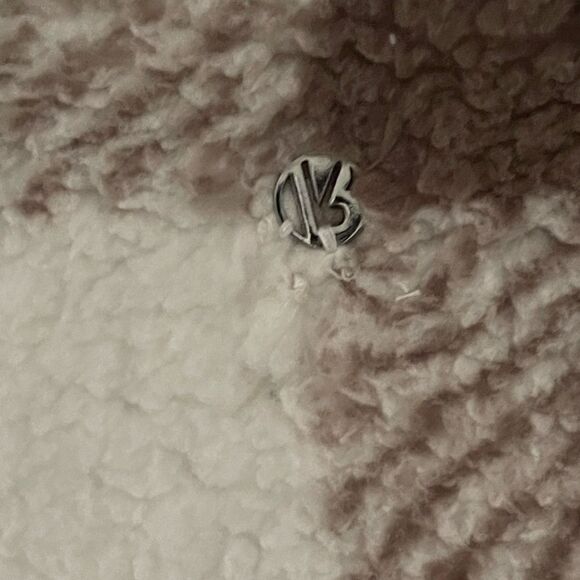 Buffbunny Cropped Fleece Size L - Picture 11 of 11